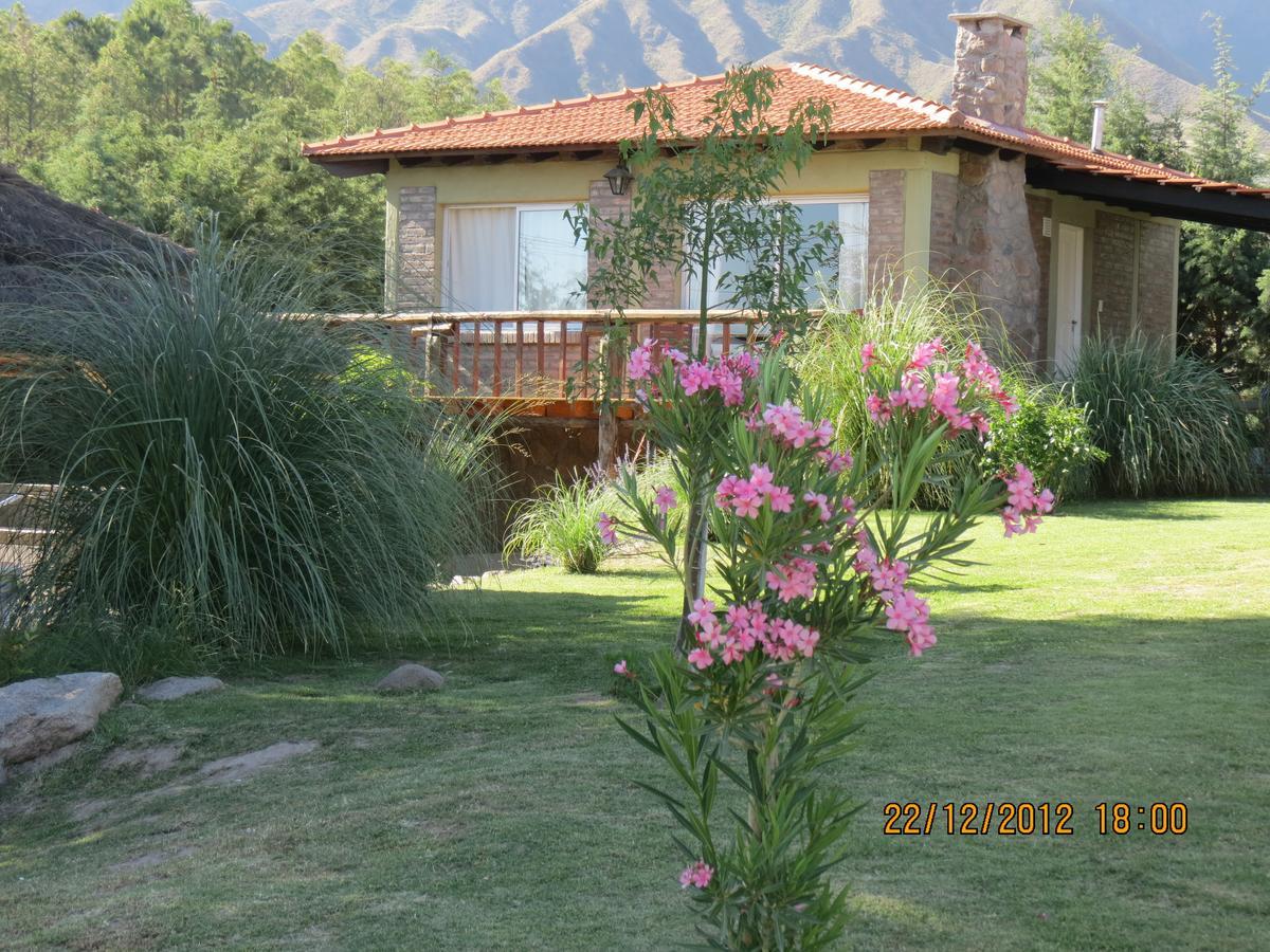 Cabanas Terrazas De Cacheuta Mendoza Exterior photo